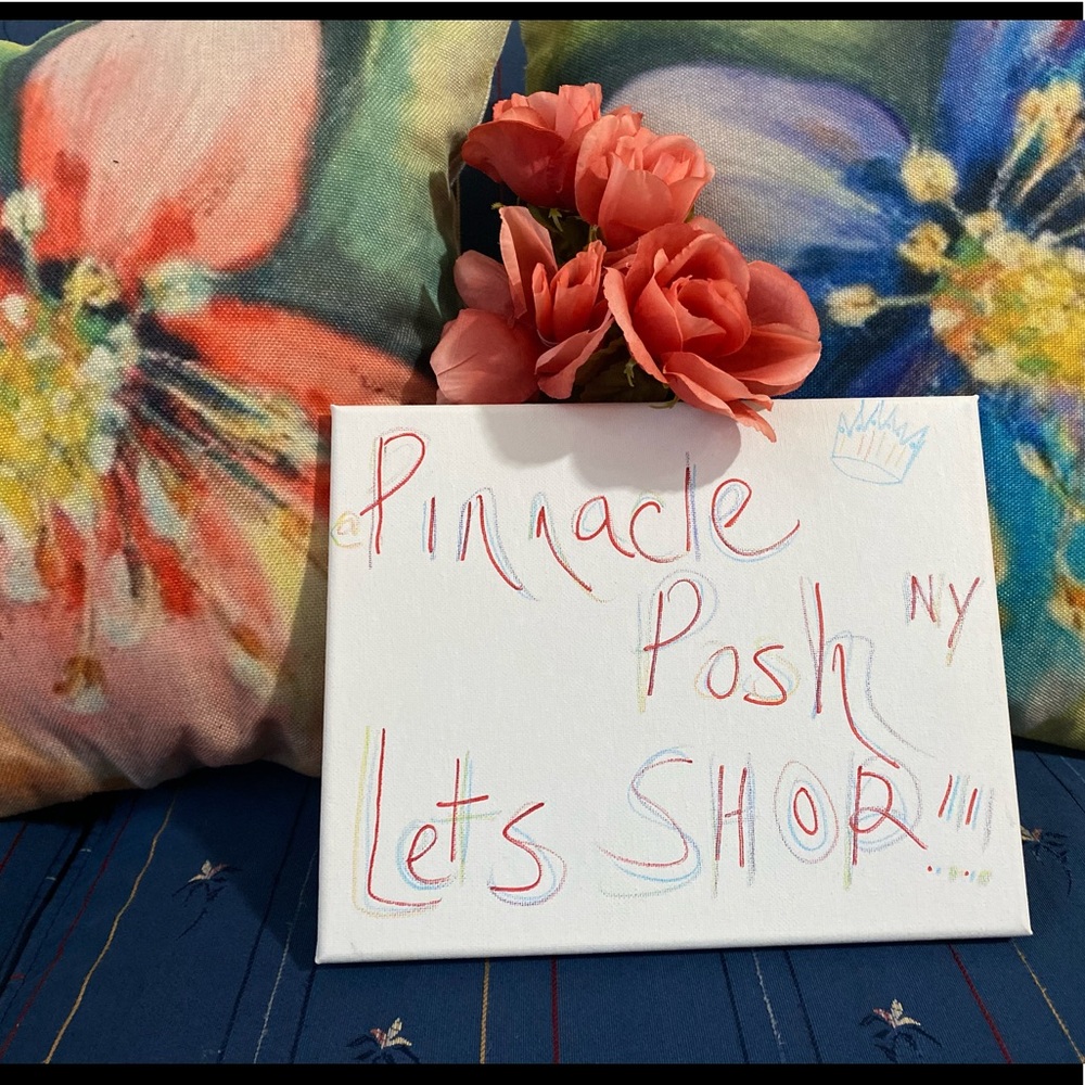 SAME DAY SHIPPING!!😍 🤩OPEN TO OFFERS!! ✨